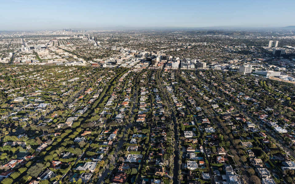 MidWilshire Real Estate Area Guide Lorissa Singleton