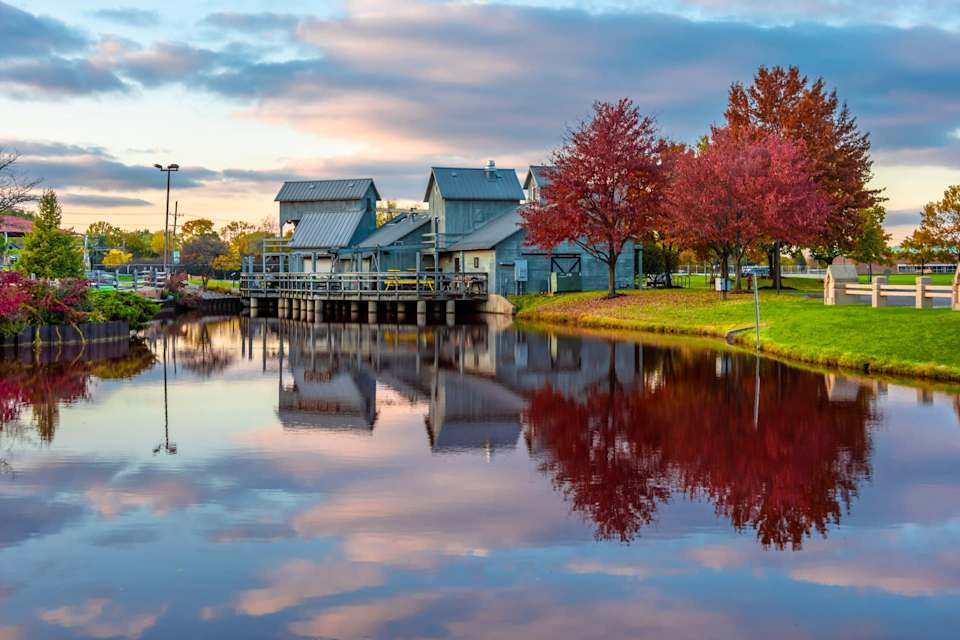 Des Plaines Real Estate Neighborhood Guide Jack Guest