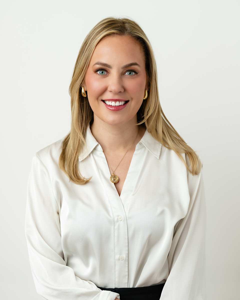 Courtney Stefaniak Your Premier Real Estate Advisor