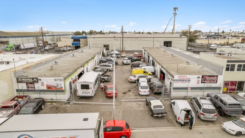 820830 East 5th Street Oxnard, CA 93030 Commercial The Cohen