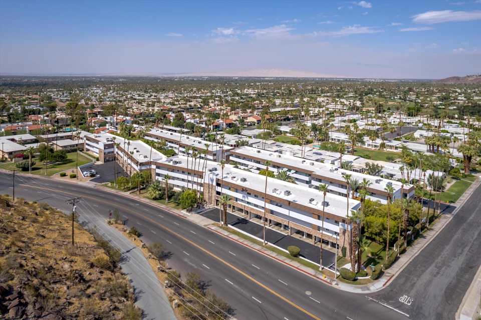 Neighborhood Canyon View Condos