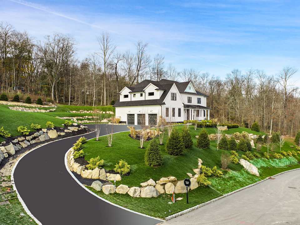 1 Shoemaker Lane, Armonk NY New Construction Ready for Occupancy