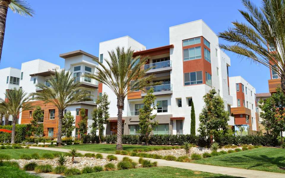 Living in Tarzana Neighborhood Guide Rachael White