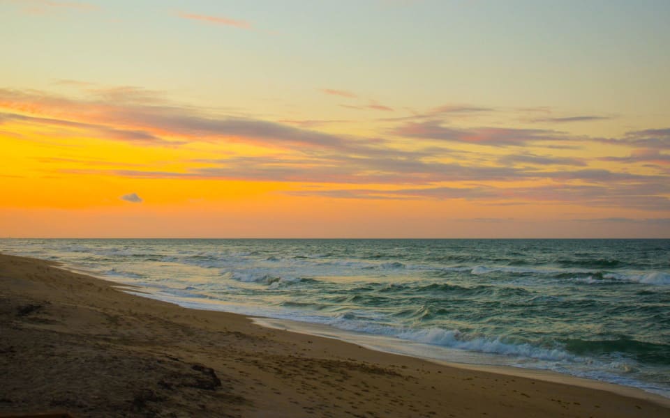 Bethune Beach - The High Tide Group