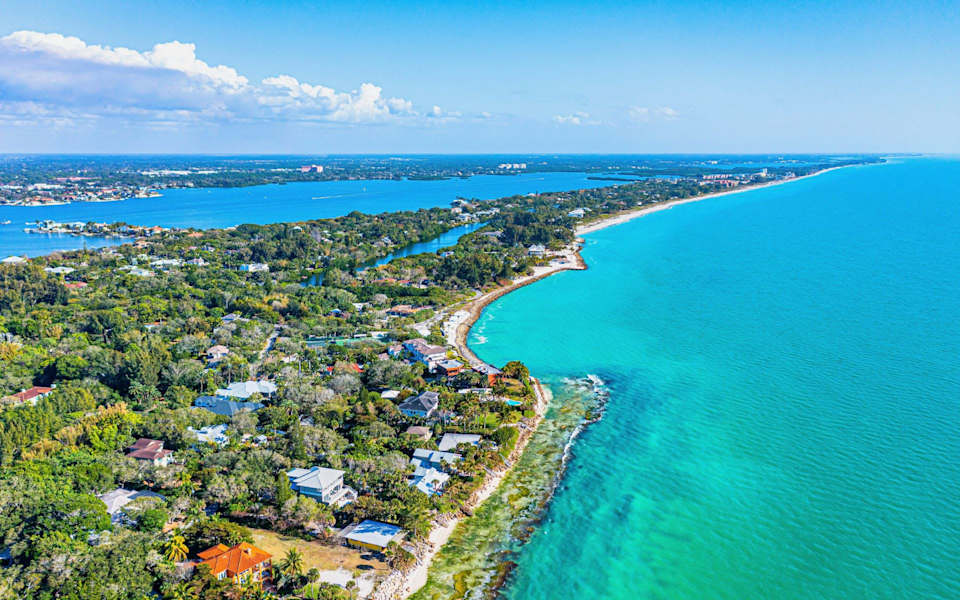 Living in Siesta Key, FL Neighborhood Guide Gigi Kuster