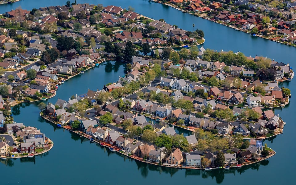 Mariner's Green (Mariners Green) neighborhood in San Mateo