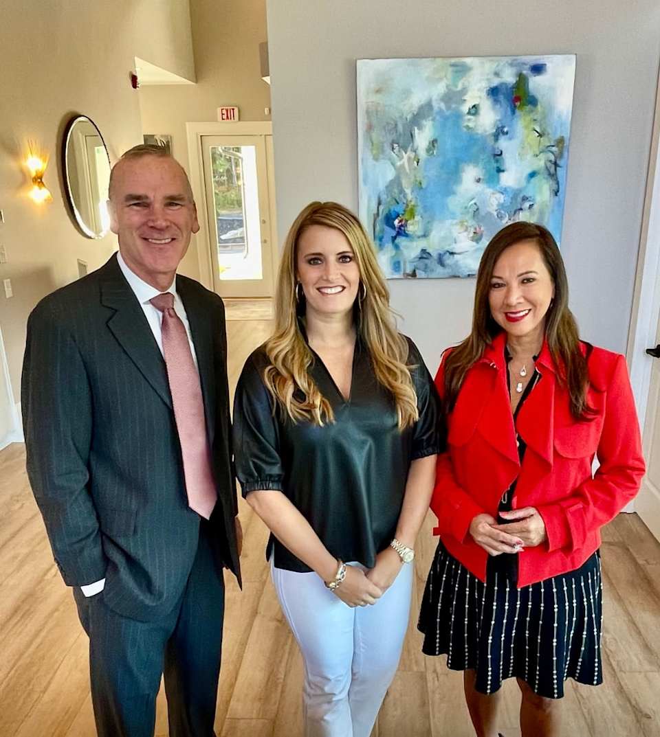 Luxury Lake Oconee Real Estate Group Leslie Clark