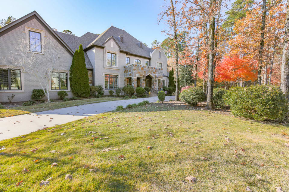 4 Sologne Circle Jon Underhill Real Estate