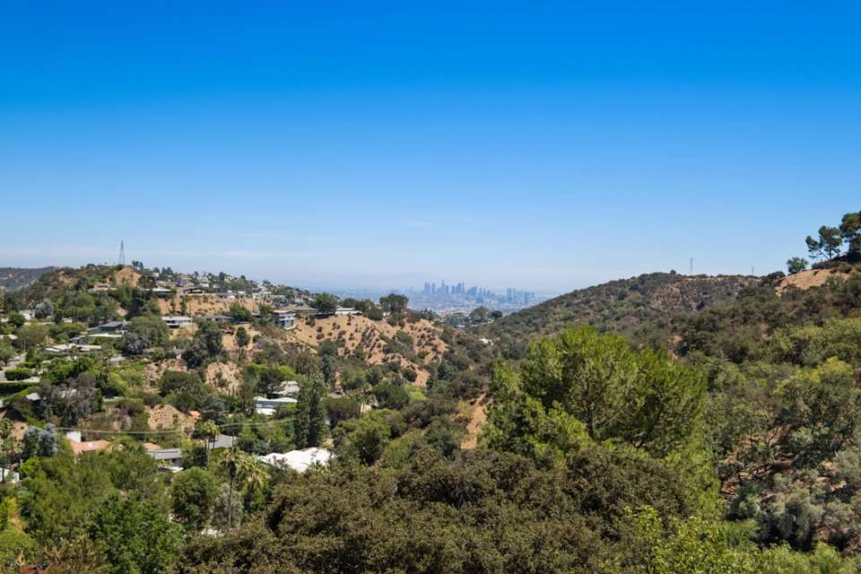 Celebrity Homes in Beachwood Canyon RSR Real Estate Los Angeles