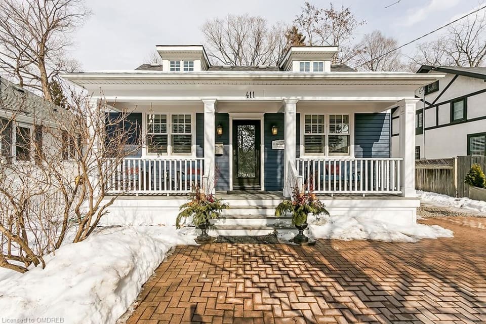 411 Trafalgar Road, Olde Oakville For Lease