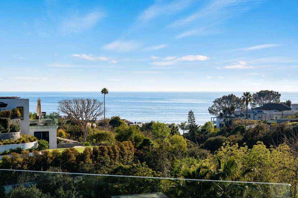 Warning You May Fall in Love With These 6 Corona del Mar Seaside Homes