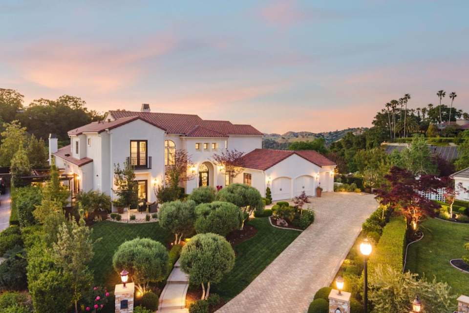 Are You Ready to Buy Your First Home in Alamo? Find Out!