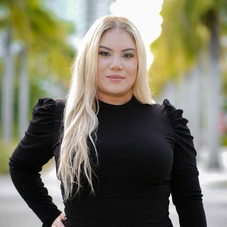 About Vanessa Alvarez