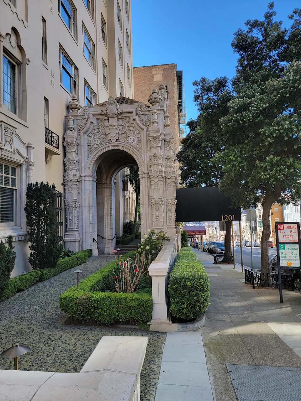 Cathedral Tower, Nob Hill, San Francisco, CA Real Estate & Condos for