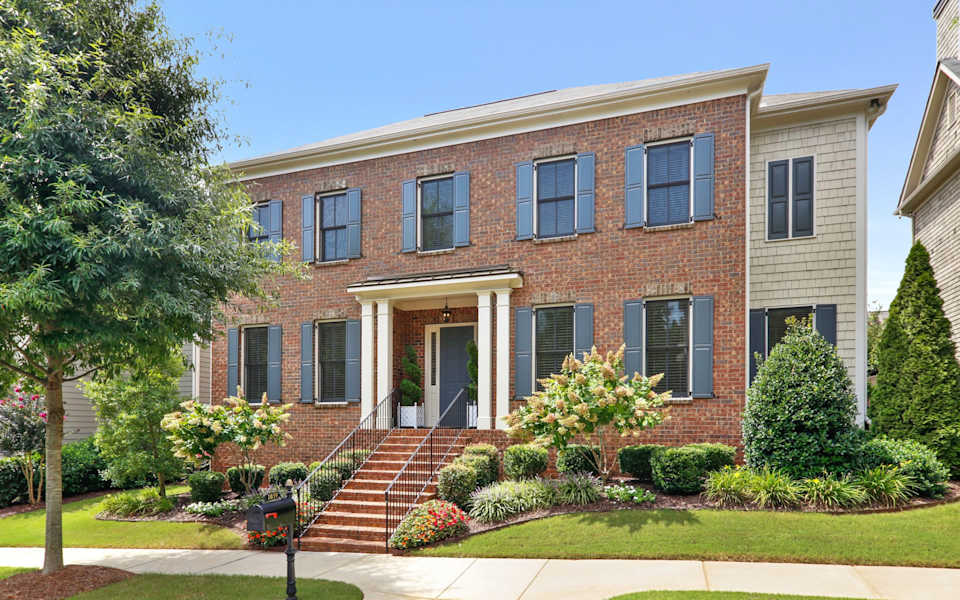 Roswell Neighborhood Guide