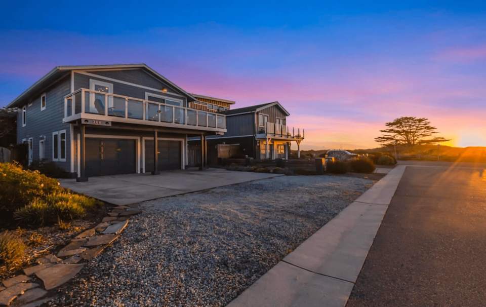 Living in Half Moon Bay Blog Mishelle Westendorf California Relocation Network Ocean