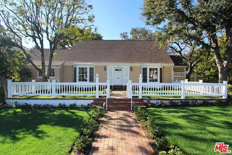 Beverly Hills West Flats Home for Sale 517 N Bedford Dr, Beverly Hills, CA 90210 Blog Whit