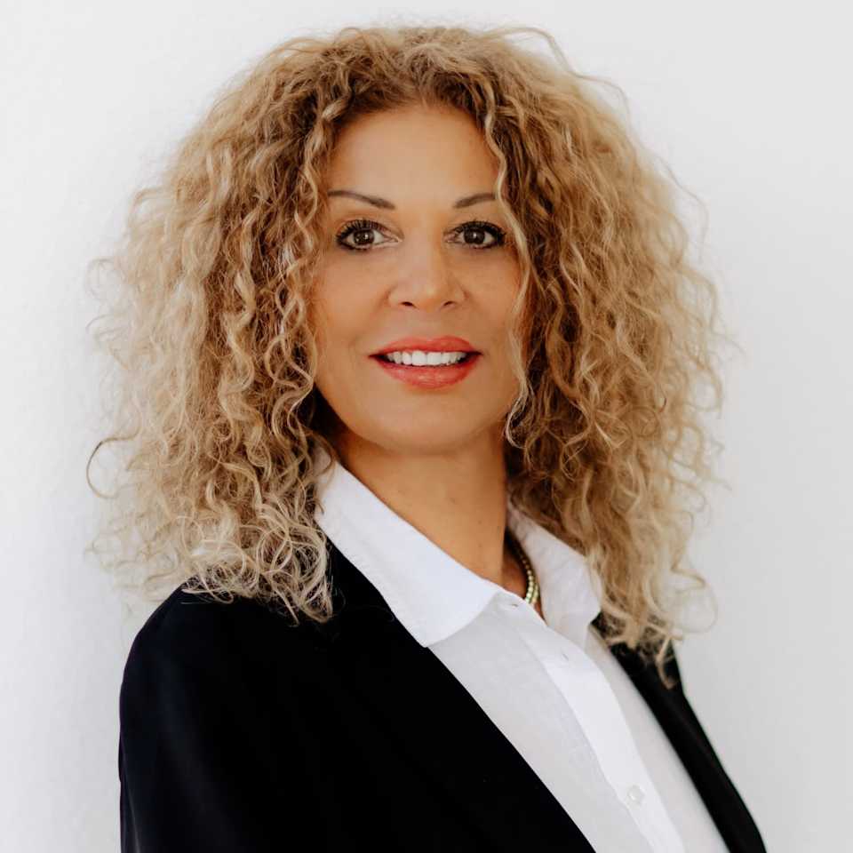 About Carlene Reardon