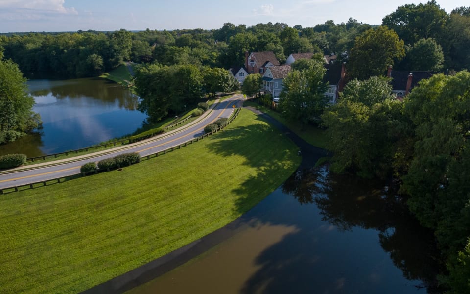 Kentlands / Lakelands Real Estate The Kelleys of Compass