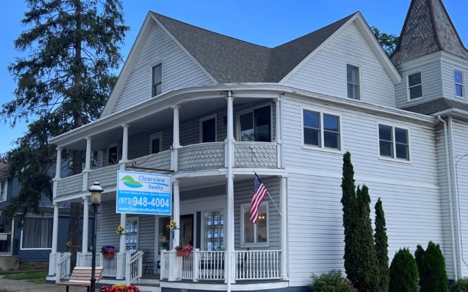 Branchville/Frankford Neighborhood Guide