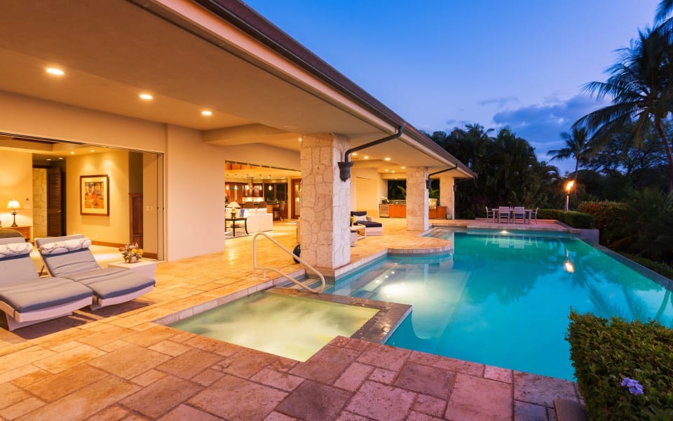 Old Fort Bay Neighborhood Guide Samia Donaldson Luxury Bahamas Real Estate Expert