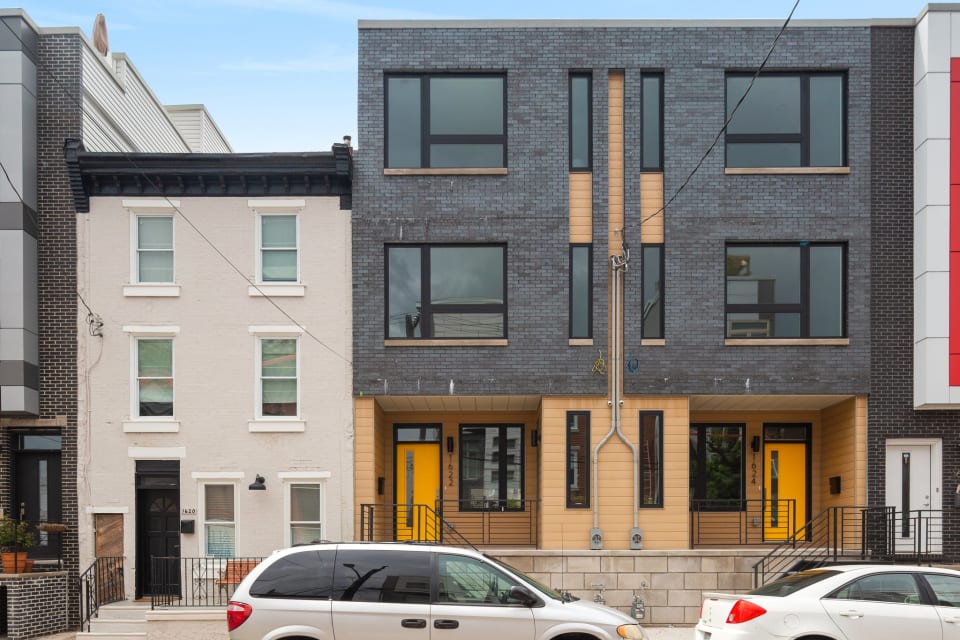 New Construction in Olde Kensington Sold Before it hit the Market!