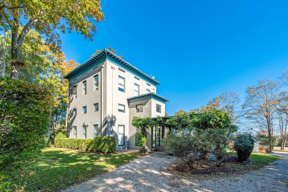 Havens Beach House Dana Trotter Bridgehampton Real Estate Agents