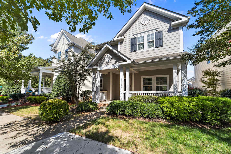 Monteith Park Neighborhood Guide