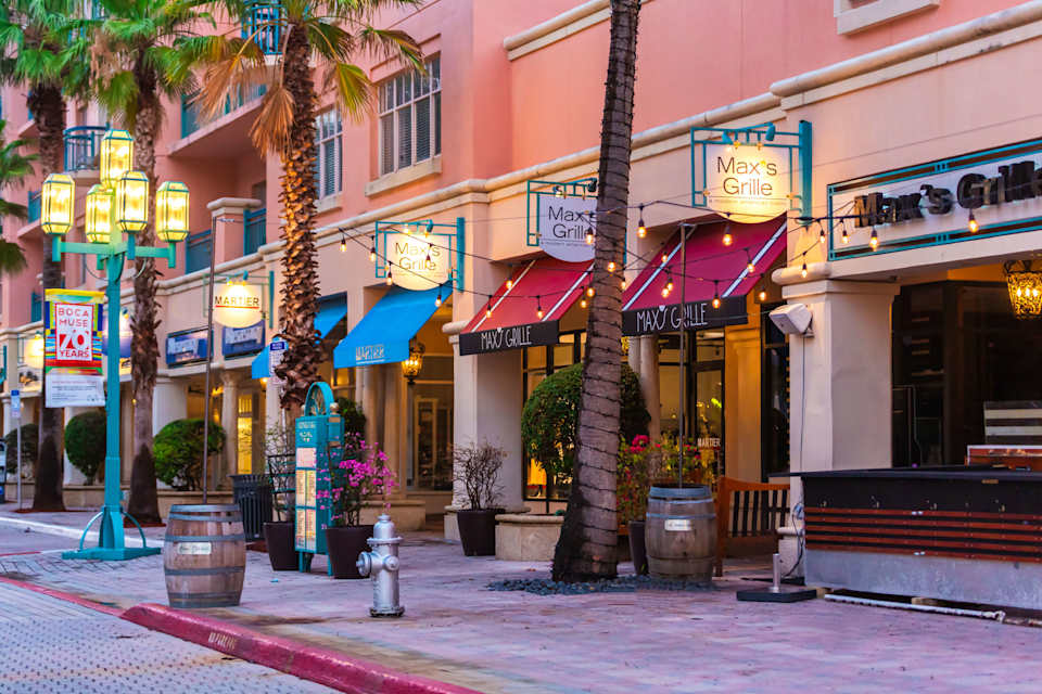 The Elite Networking and Social Club Scene of Boca Raton