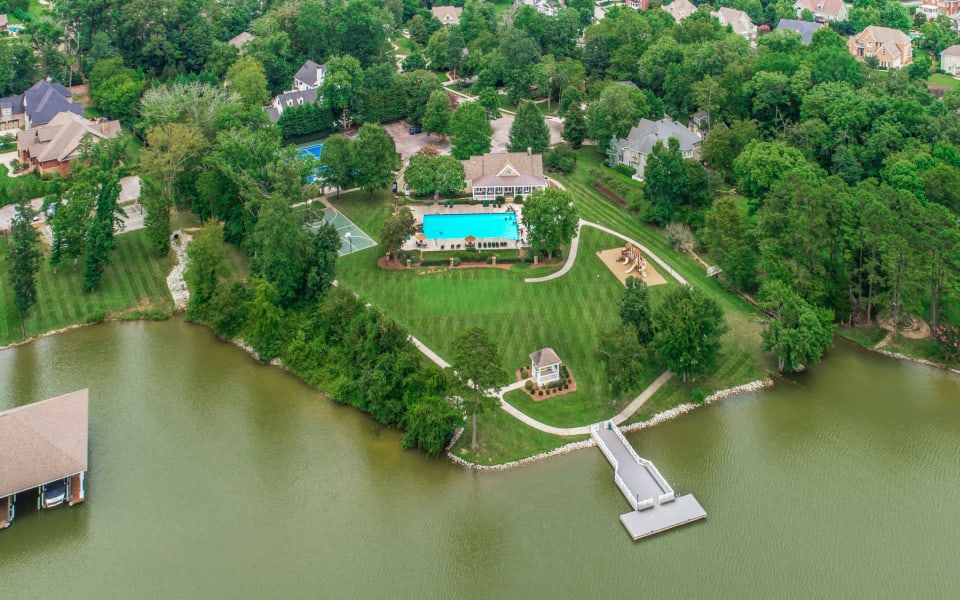 Montgomery Cove Neighborhood Guide DeBusk Hensley Knoxville