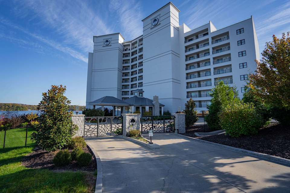 The Cypress at the Lake Neighborhood Guide