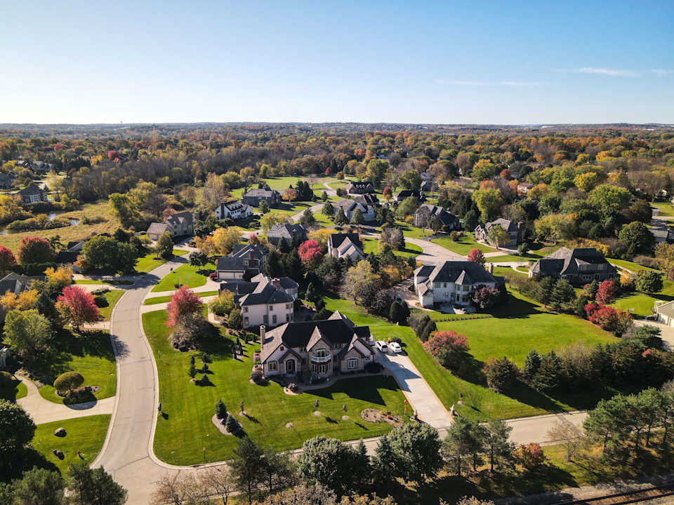 Brookfield Neighborhood Guide