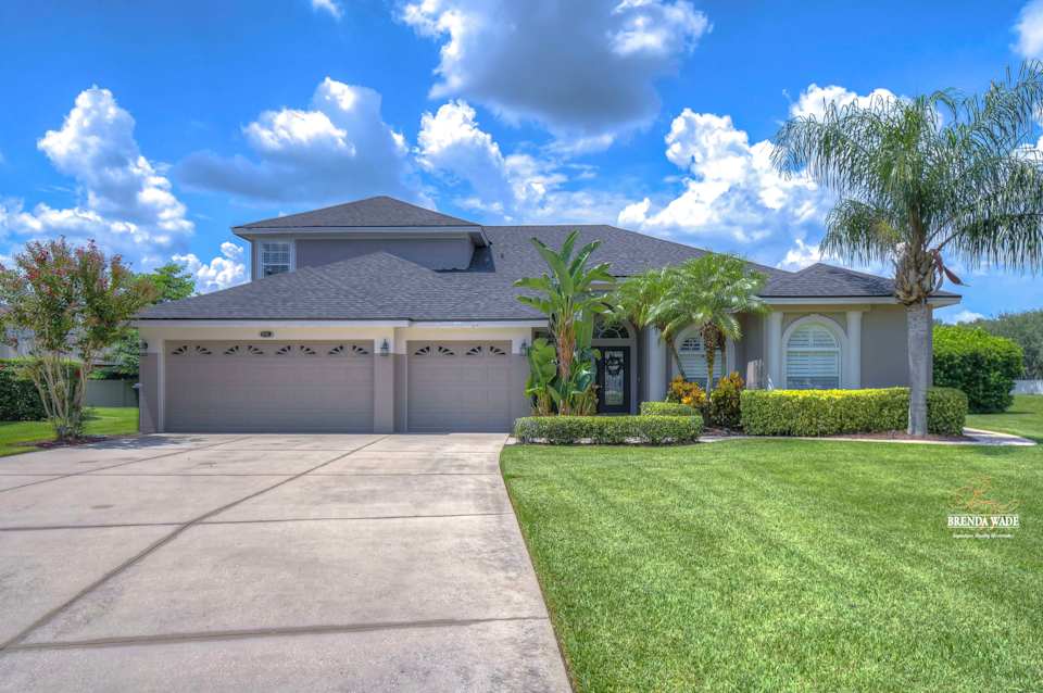 2839 PARK MEADOW DRIVE