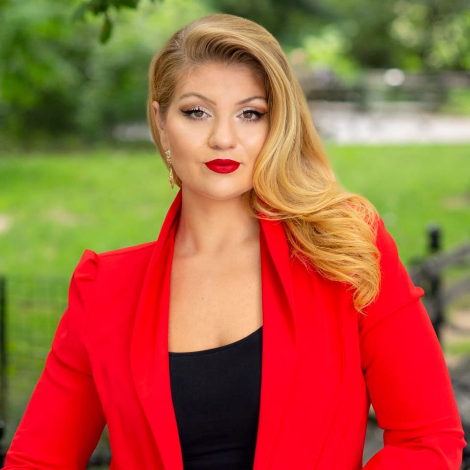 About Kelly Higgins The Kelly Robinson Team New York Real Estate