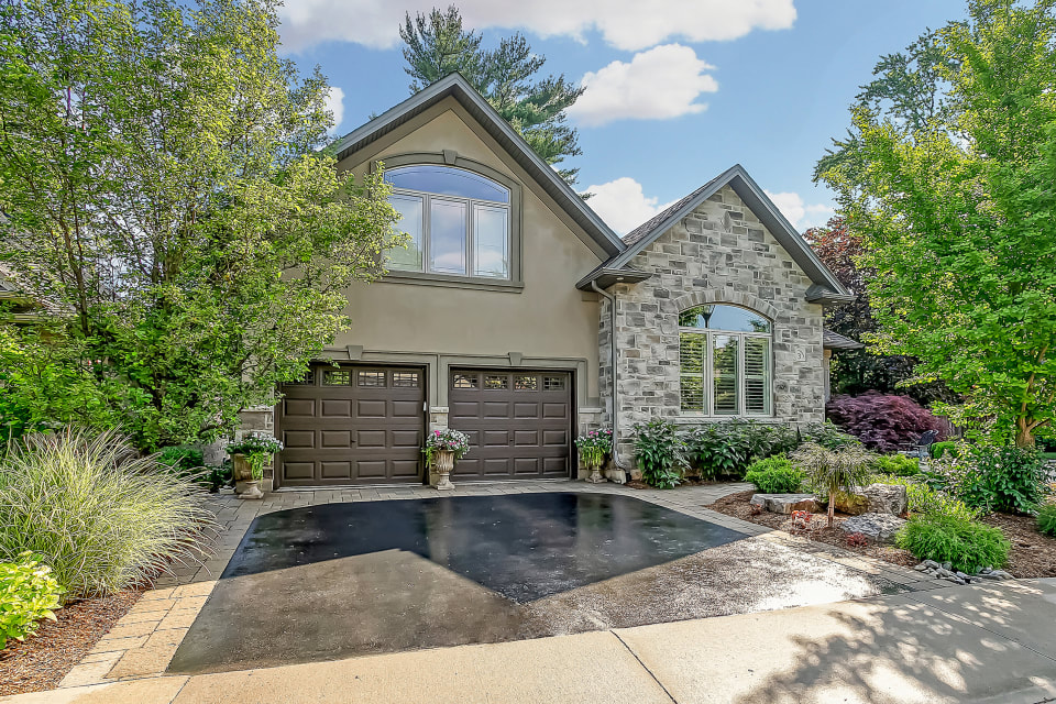 Luxury Real Estate 976 Shadeland Avenue Unit 3, Burlington, Ontario Blog Goodale Miller Team