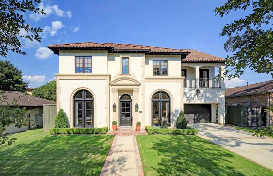 Neighborhood Afton Oaks