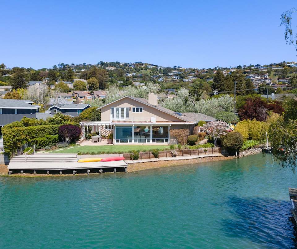 48 Lagoon Road Belvedere, CA 94920 5 Beds, 4 Baths Shana RohdeLynch