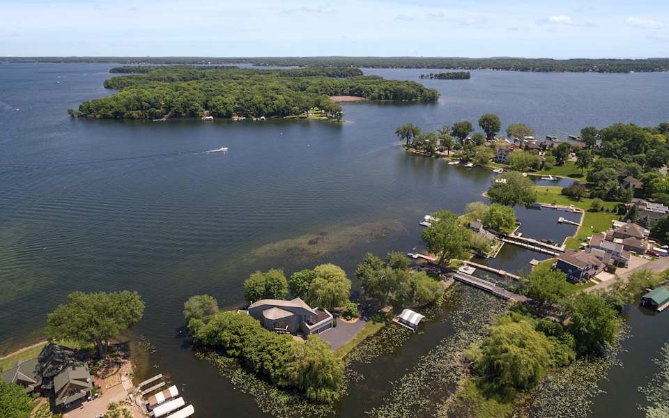 Tonka Bay Neighborhood Guide Gregg Larsen