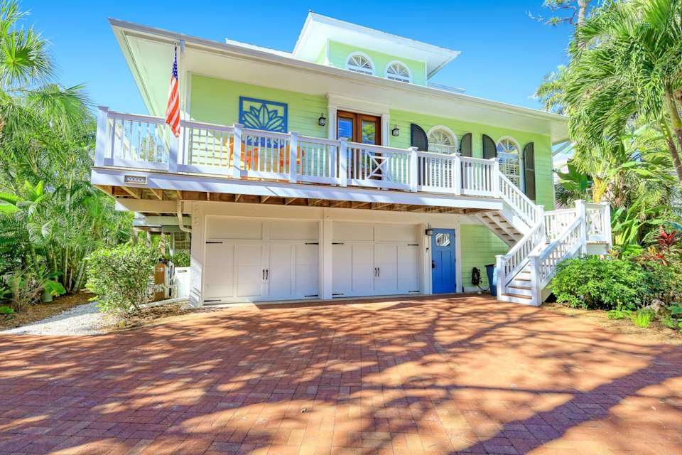 3808 Survey CIR Blue Ocean Real Estate Florida Real Estate Agents