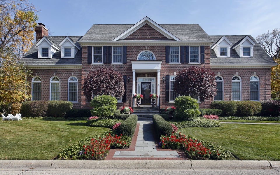 Oyster Bay & Oyster Bay Cove Neighborhood Guide