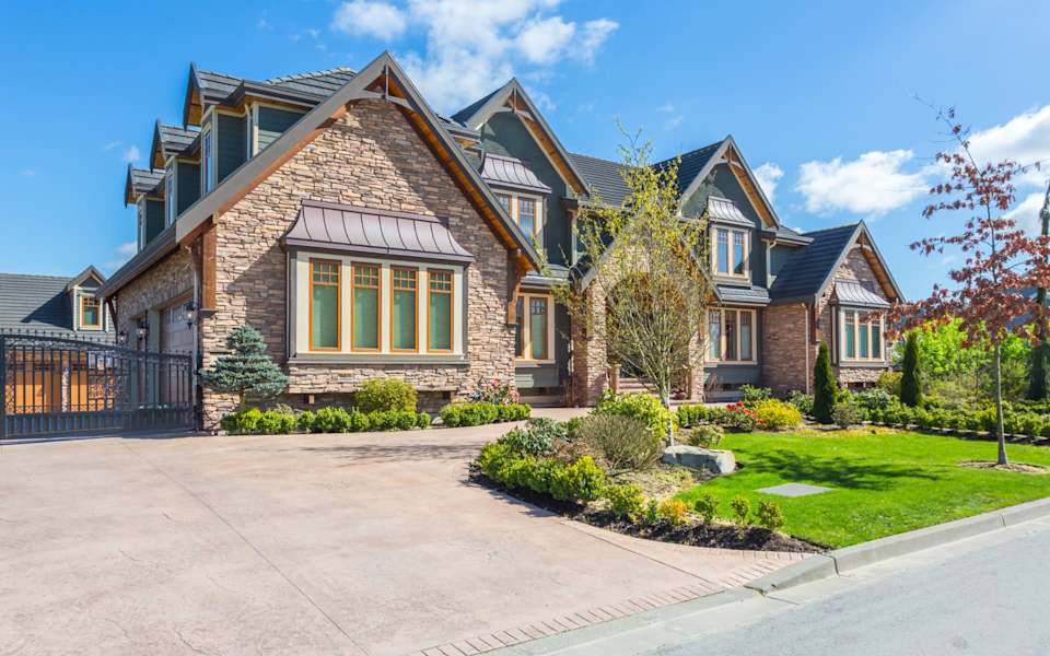 View of League City | Neighborhood Guide | Josue Cruz