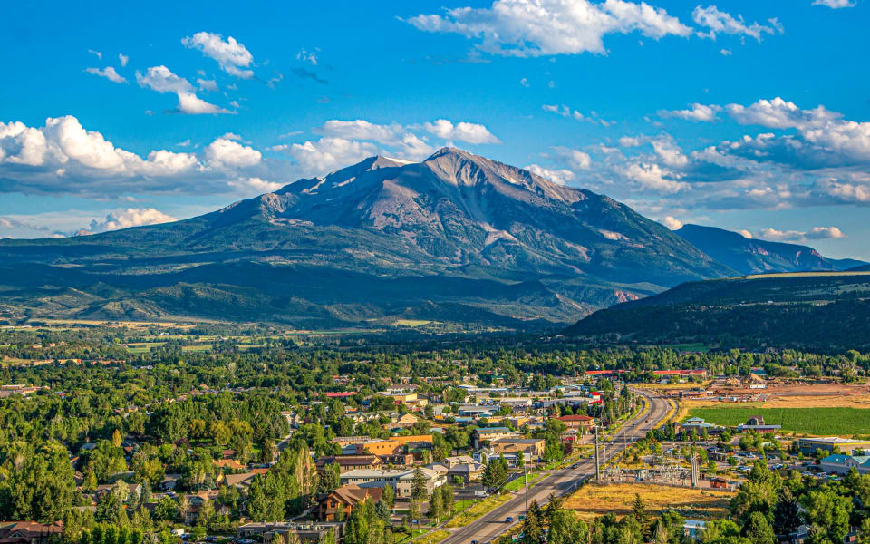 Carbondale Neighborhood Guide