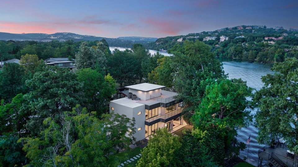 Lake Austin Waterfront Home for Sale