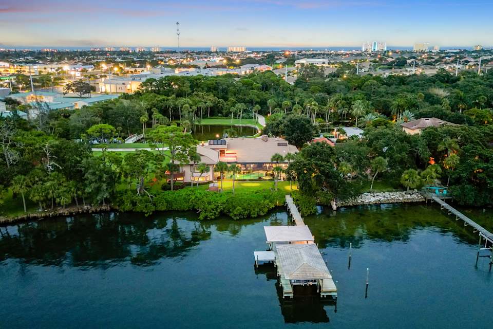 Brevard County's Most Luxurious Waterfront Homes & Condos Q3 2023