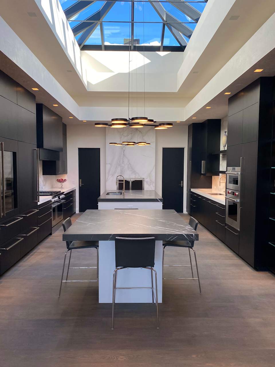 455 N Bigwood Drive Ketchum, ID 83340 6 Beds, 9.5 Baths Sun