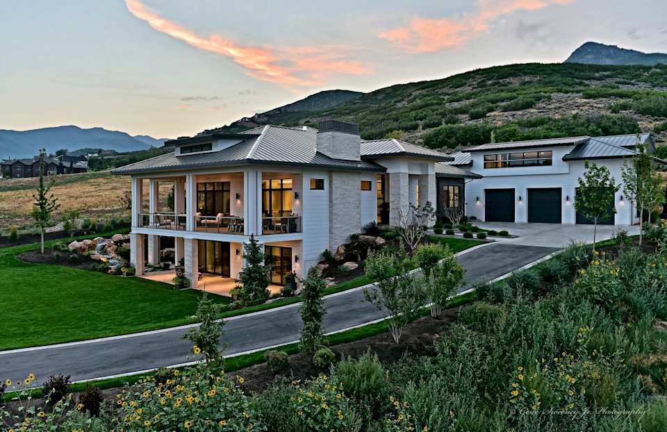 Dutch Canyon Development