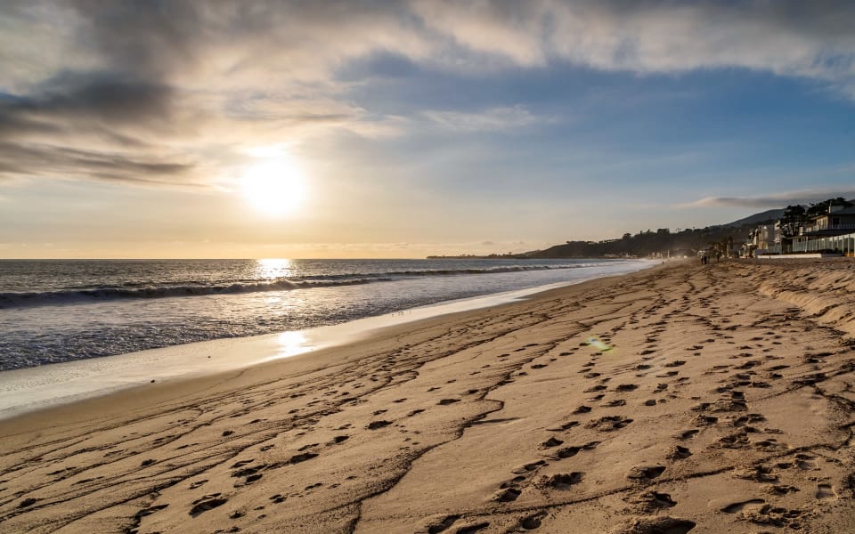 Carbon Beach Real Estate Homes for Sale Sandro Dazzan