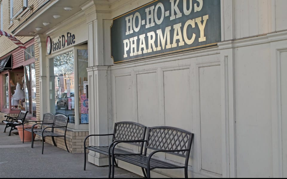 HoHoKus Neighborhood Guide Ann + Melinda Group