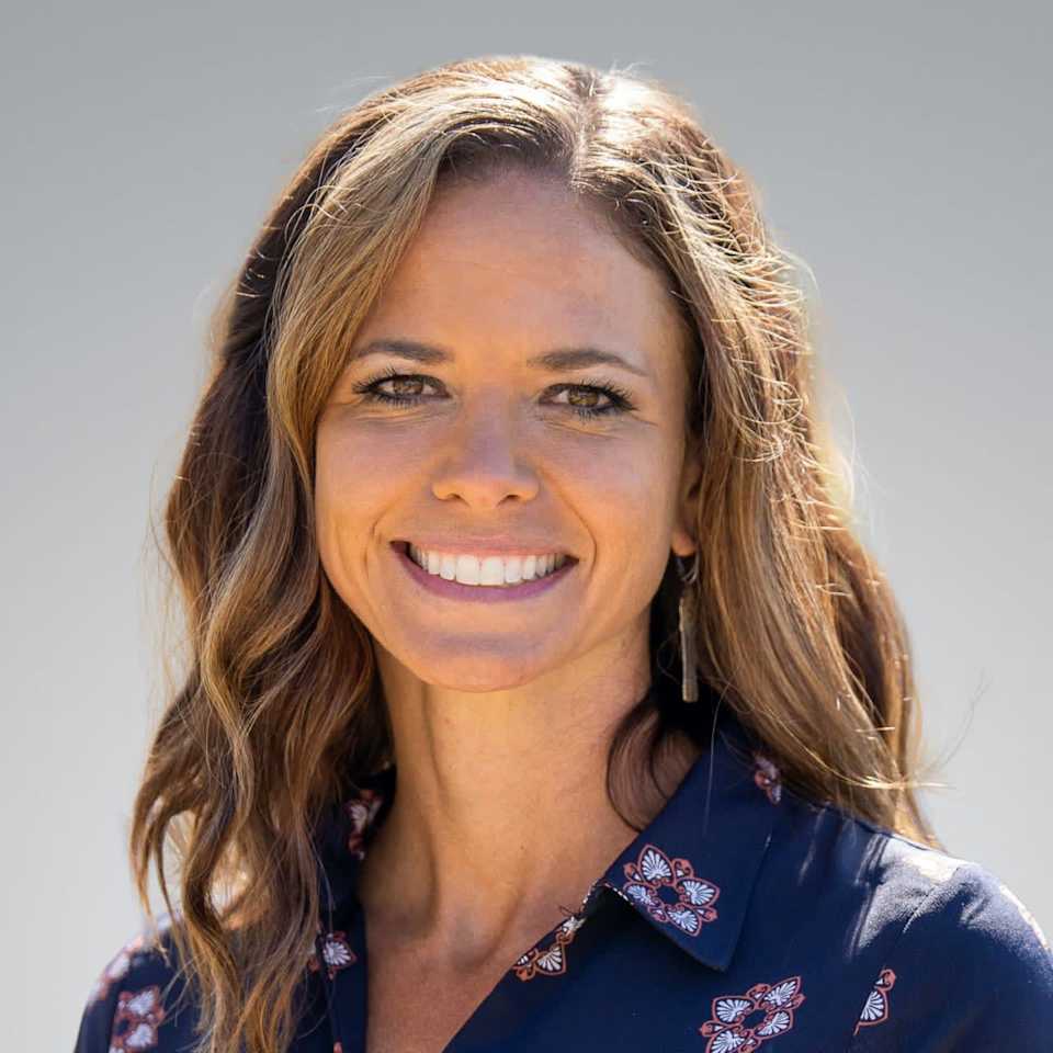 Hilary Saunders District Homes