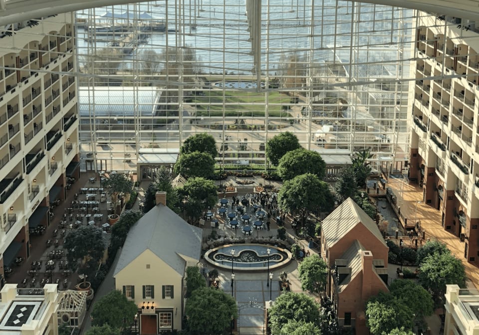 Learning with the Best Luxury Real Estate Convention Avant